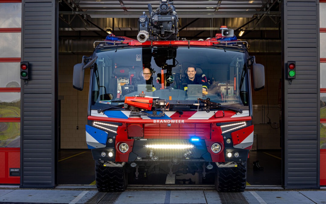 Crashtender Lelystad Airport ingezet bij metaalbrand in Kampen