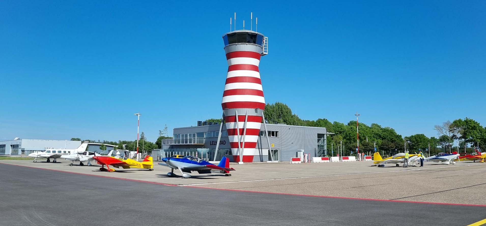 LA- 1910x890-header-Lelystad-Airport Lelystad-Airport